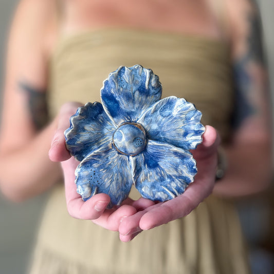 gilded ceramic flower - seaside